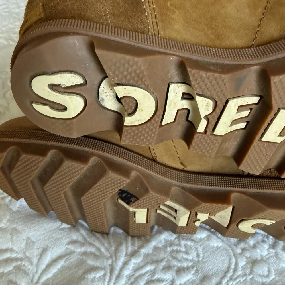 Sorel Joan of Artic Wedge II Tan Shearling Lace-Up Boots size 7.5
